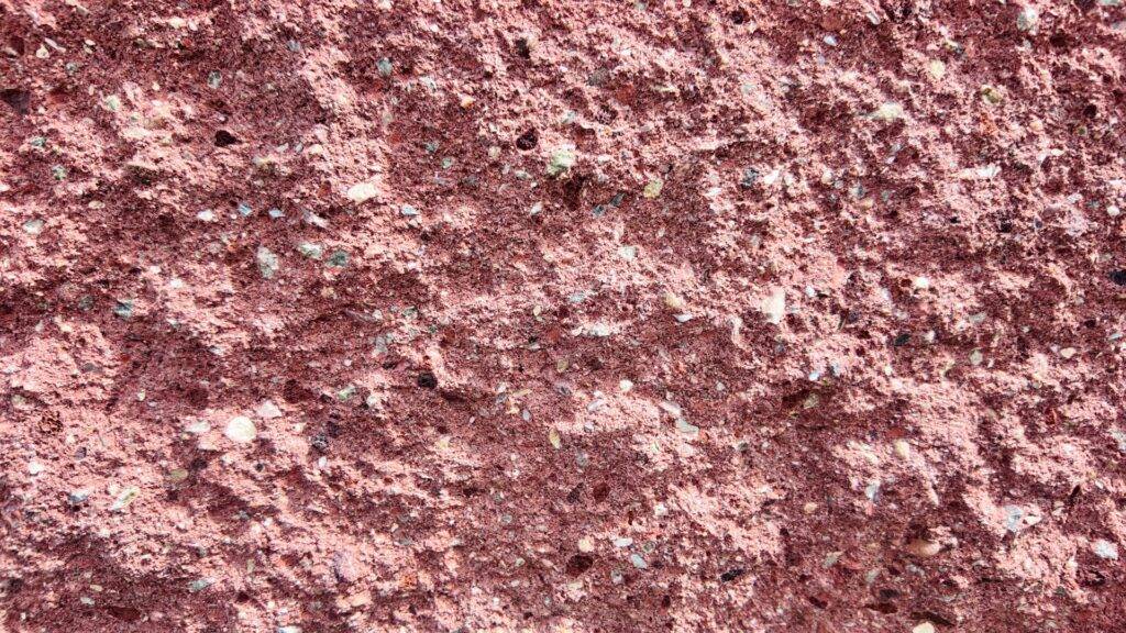 Lomas Red Split Face